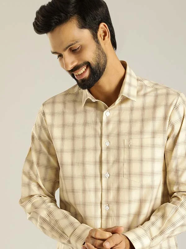 Men Checked Full Sleeve Cotton Shirt Vacation