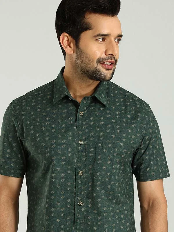 Men Printed Half Sleeve Cotton Shirt Modern Men's Tech