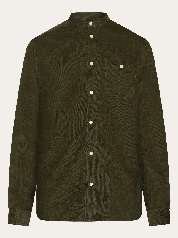 Regular fit corduroy strand collar shirt - Forrest Night Monochromatic Office Style