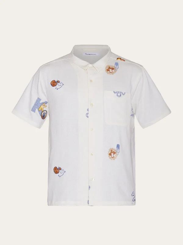 Box fit short sleeve shirt with embroidery - GOTS/Vegan - Egret Refined Men's European