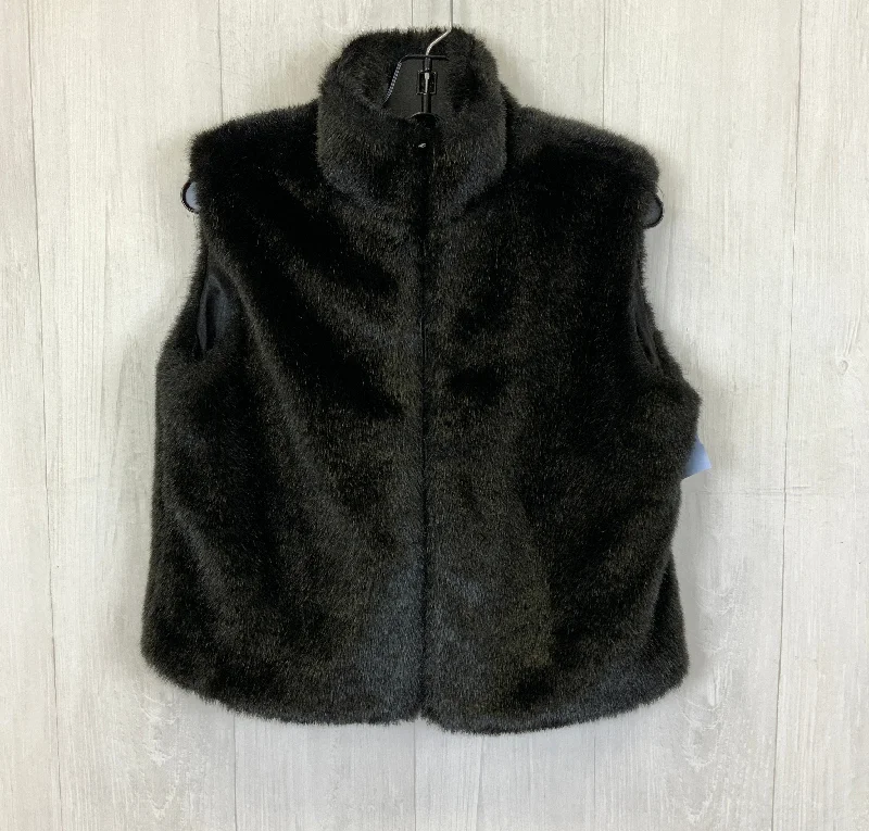 Vest Faux Fur & Sherpa By Clothes Mentor In Black, Size: M Modern Men's Tech