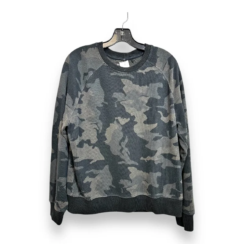 Sweatshirt Collar By Prana In Camouflage Print, Size: L Minimalist Men's Casual 