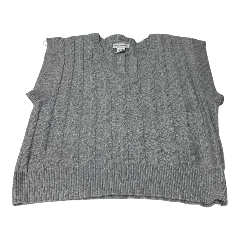 Vest Sweater By Cupcakes And Cashmere In Grey, Size: M Monochromatic Office Style